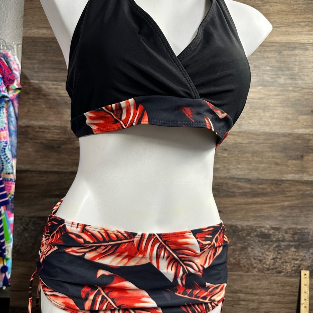 Black and Red Leaf Bikini with Halter Top Womens Size XL